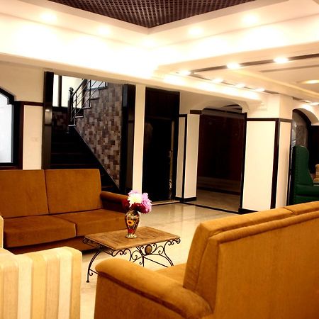 Hotel New Park At Dal Lake Srīnagar Esterno foto