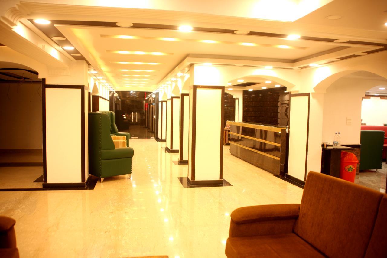 Hotel New Park At Dal Lake Srīnagar Esterno foto